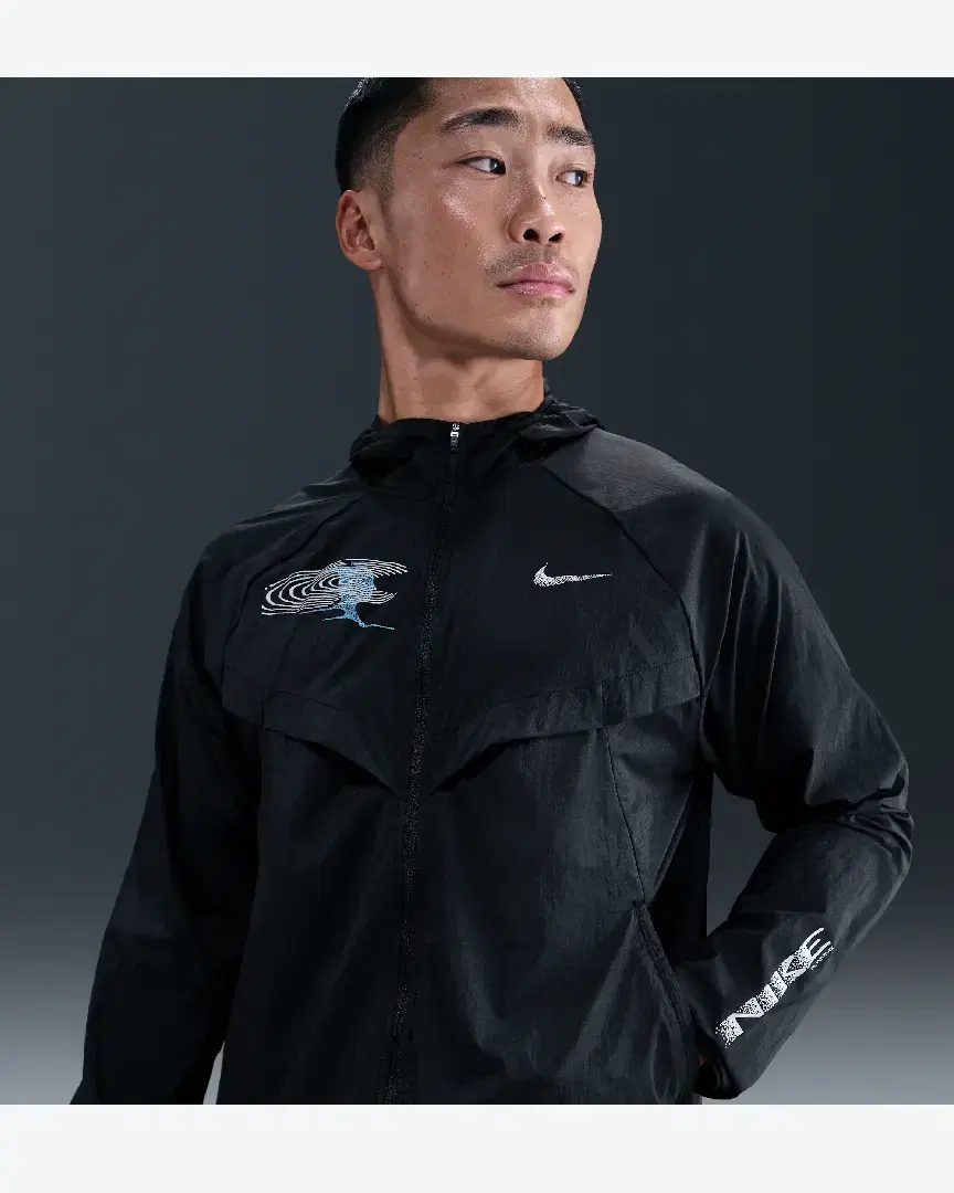 Chaqueta repelente al agua con protección UV Nike Stride M - IM7430-010 (0) au meilleur prix !