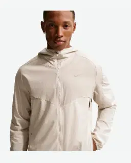 Chaqueta Imperméable Nike Stride Hombre – 1/4
