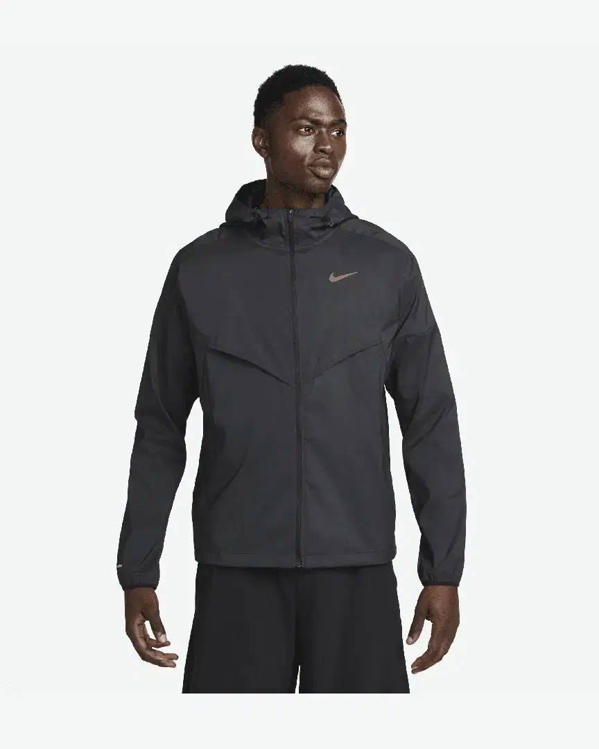 Chaqueta Impermeable Nike Windrunner M - FB7540-010 (0) au meilleur prix !