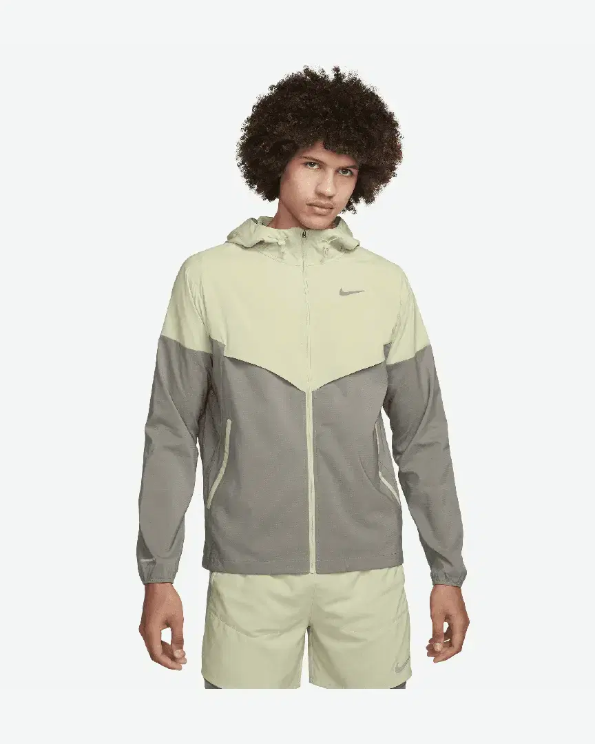 Chaqueta Impermeable Nike Windrunner M - FB7540-371 (0) au meilleur prix !