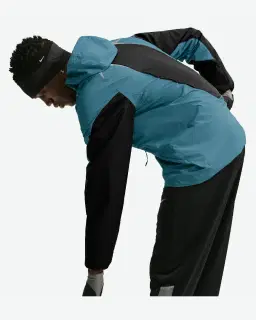 Chaqueta de Invierno Impermeable Therma-Fit Nike Stride Hombre – 2/4