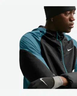Chaqueta de Invierno Impermeable Therma-Fit Nike Stride Hombre – 3/4