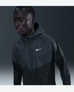 Chaqueta de invierno Nike Miler Repel Hombre – 1/4