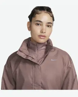 Chaqueta Nike Fast Repel Mujer – 3/4