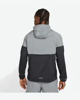 Chaqueta con Capucha Nike Impossibly Light Windrunner Hombre – 2/4