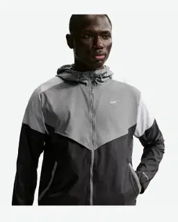 Chaqueta con Capucha Nike Impossibly Light Windrunner Hombre – 1/4