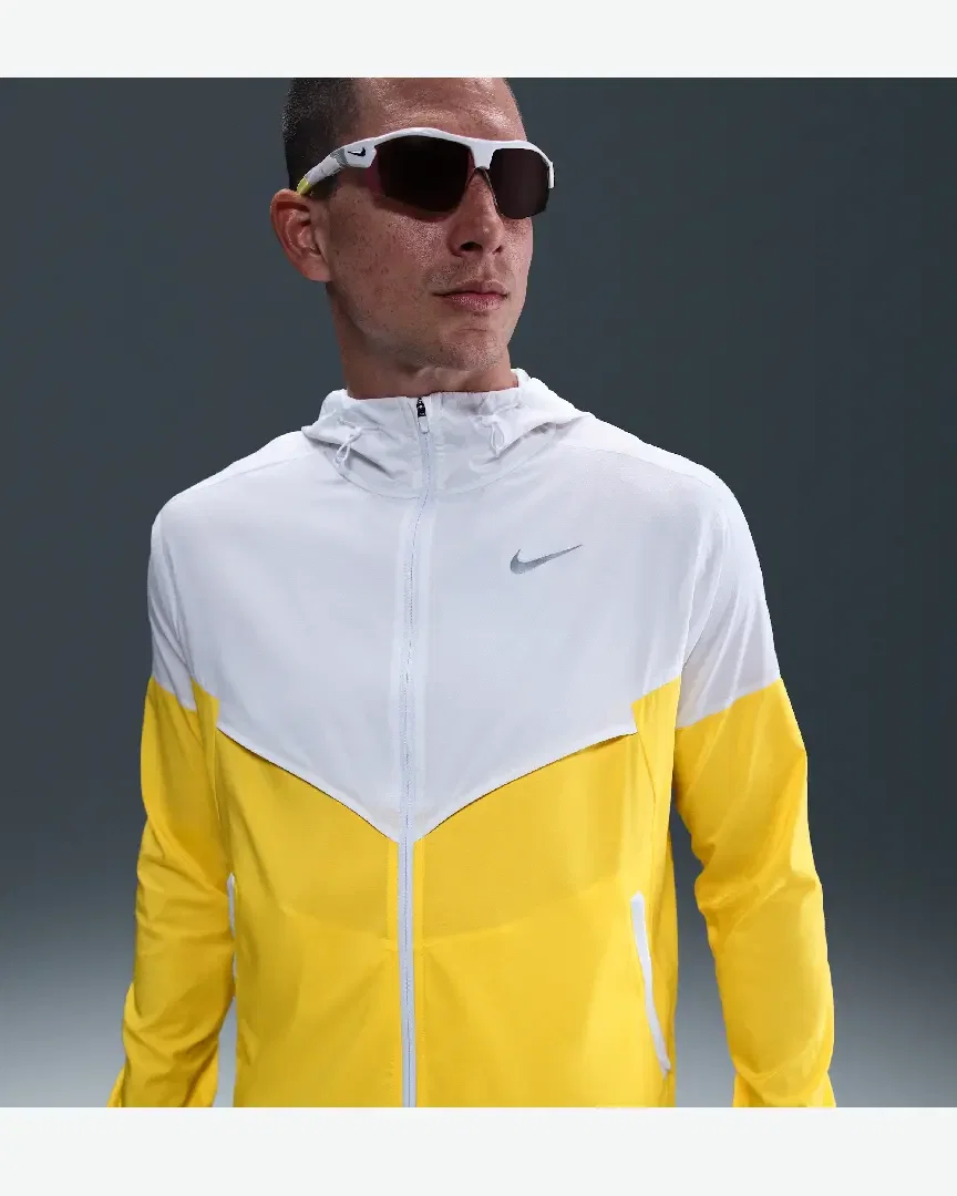 Chaqueta Nike Impossibly Light Windrunner Hombre