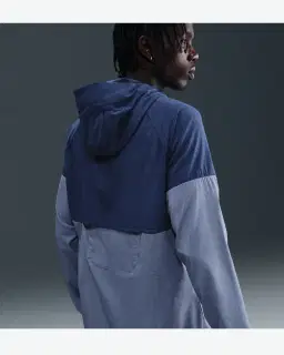 Chaqueta con Capucha Nike Impossibly Light Windrunner Hombre – 2/4