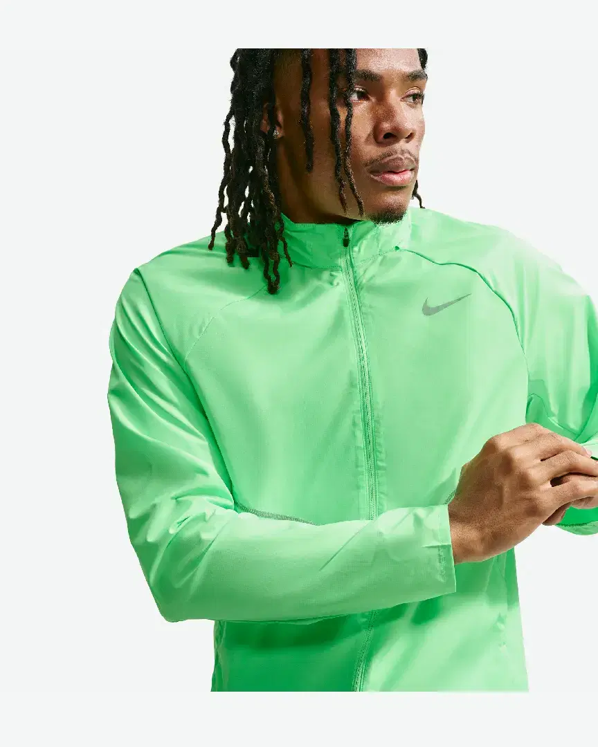Chaqueta Nike Miler Impermeable Con Protección UV M - IF2369-336 (2) au meilleur prix !