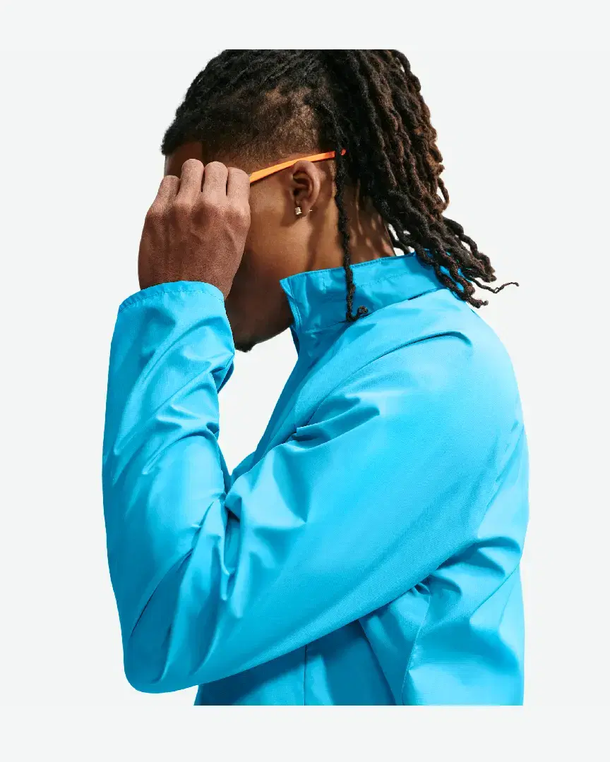 Chaqueta Nike Miler Impermeable Con Protección UV M - IF2369-418 (1) au meilleur prix !