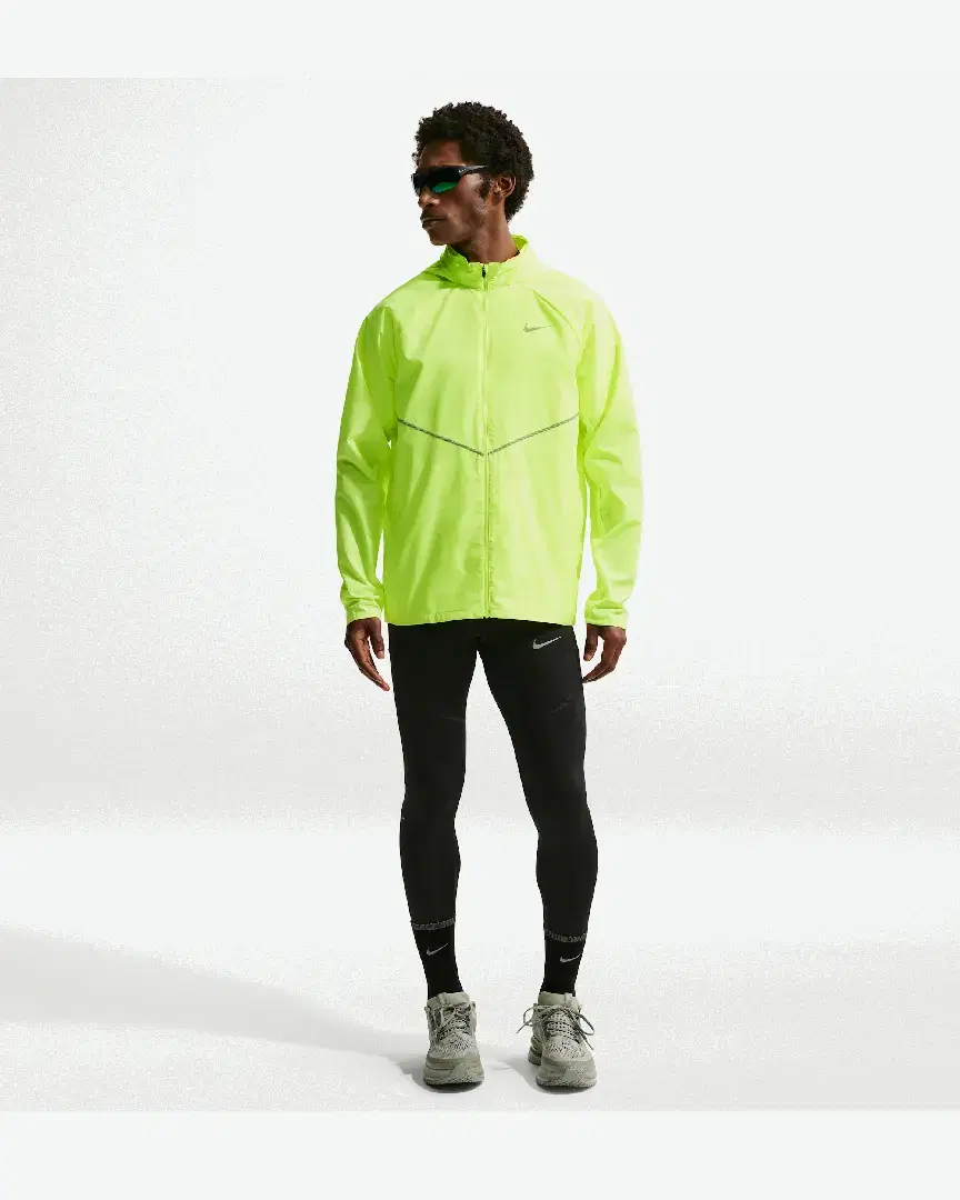 Chaqueta Nike Miler Impermeable Con Protección UV M - IF2369-737 (3) au meilleur prix !