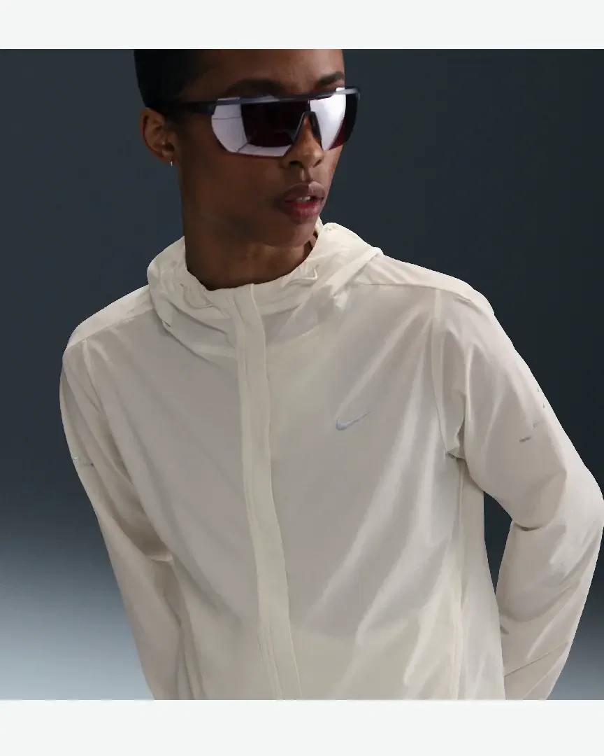 Chaqueta Plegable Y Resistente Al Agua Nike Swift Mujer