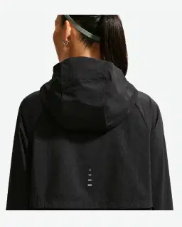 Chaqueta Nike Storm-Fit Swift Mujer – 2/4